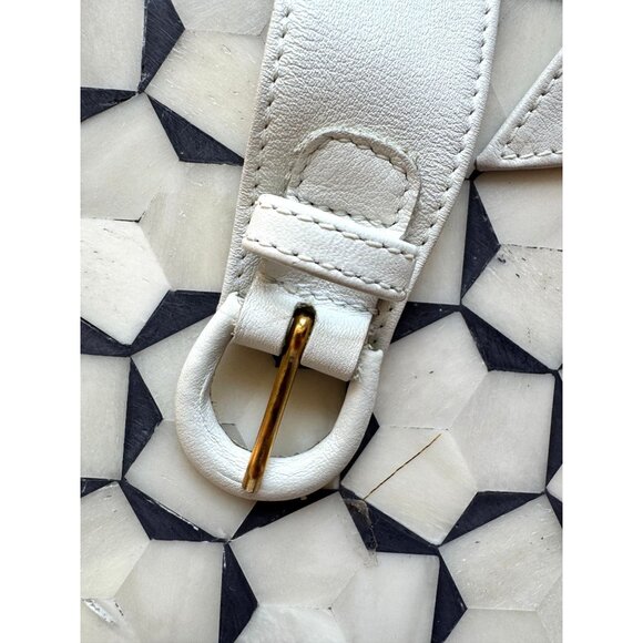 Vintage White Full Grain Leather Belt With Gold-Tone Buckle M/L 30" - Picture 2 of 8